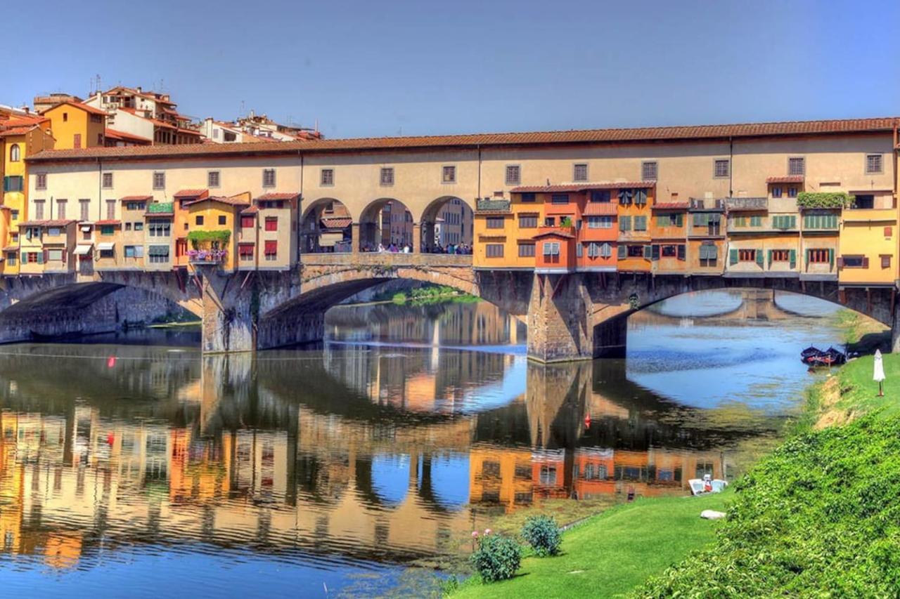 Historic Center Apartment - Next To The River, All Attractions - By Likehomeフィレンツェ エクステリア 写真