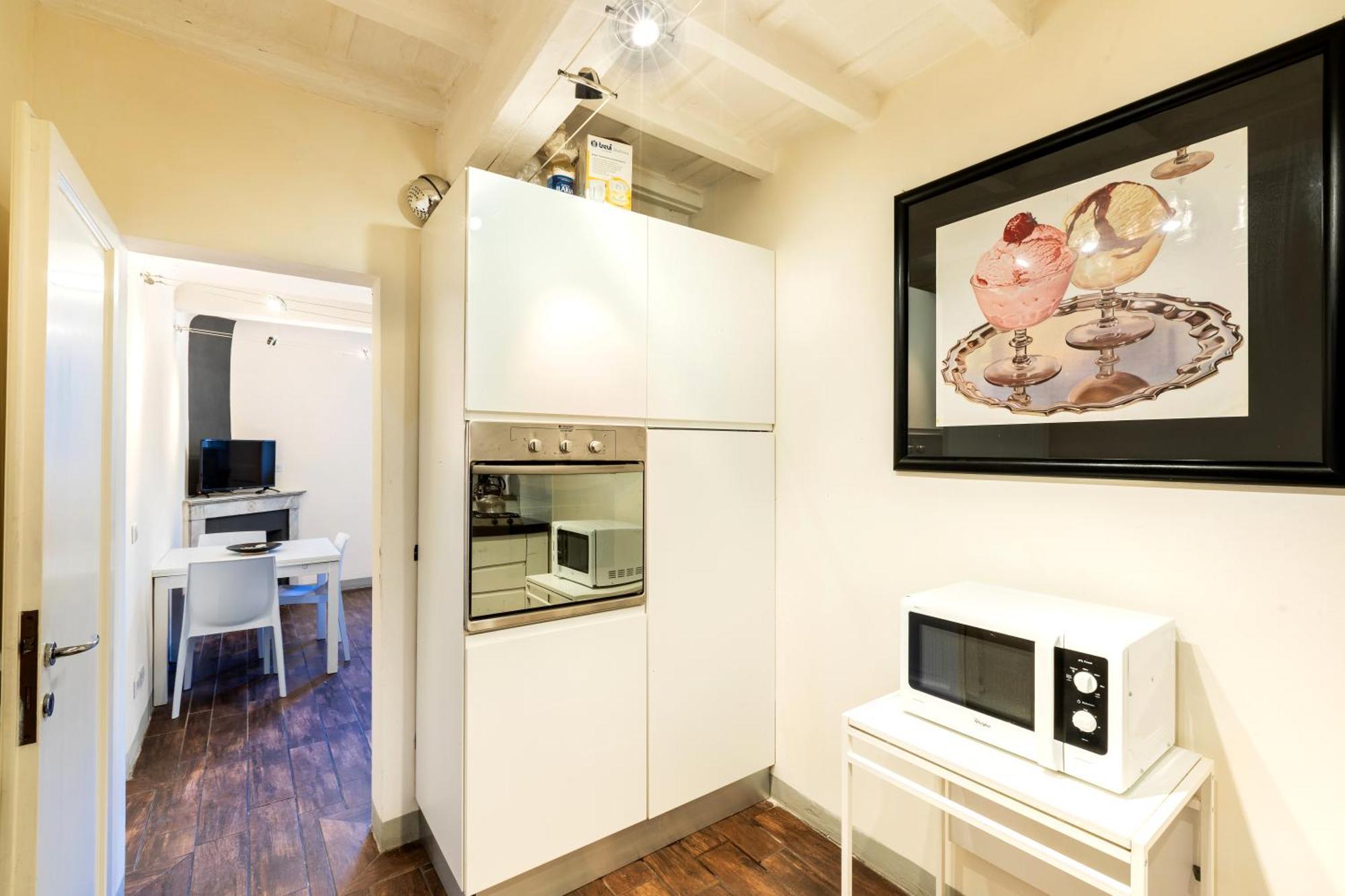 Historic Center Apartment - Next To The River, All Attractions - By Likehomeフィレンツェ エクステリア 写真